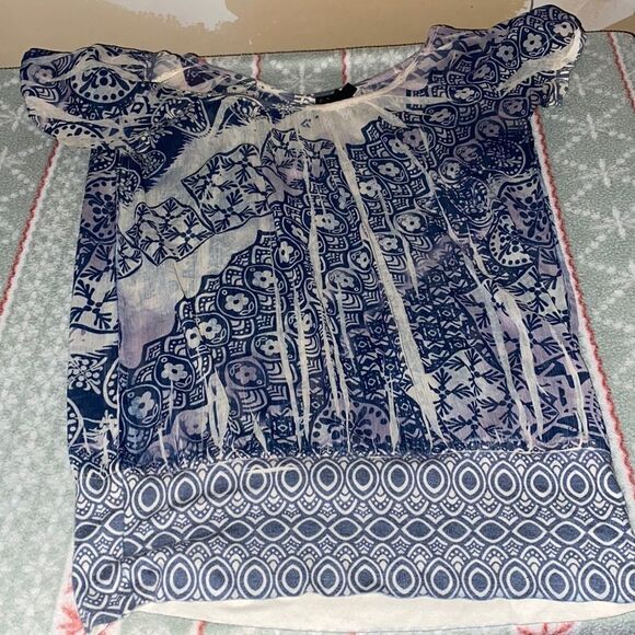 Fang Sheer Pattern Top sz. M - Picture 1 of 4